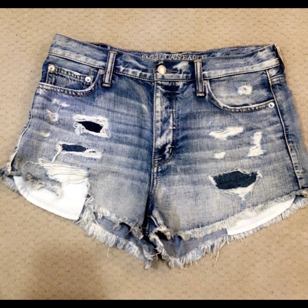 American eagle high waisted shorts